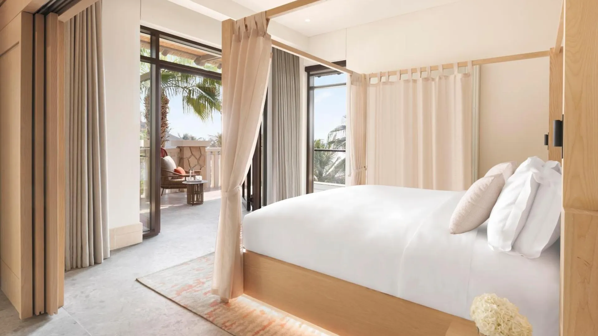 Sofitel Dubai The Palm Resort & Spa