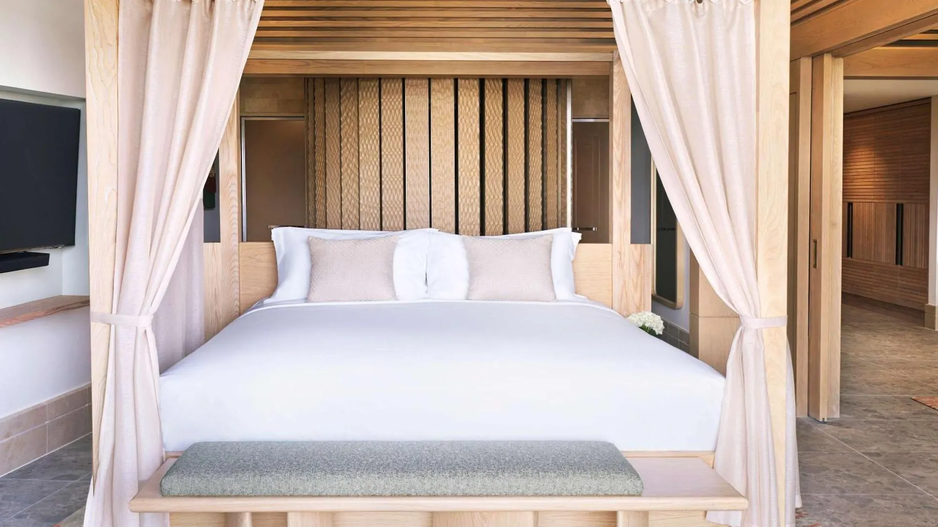 *****  Sofitel Dubai The Palm Resort & Spa United Arab Emirates