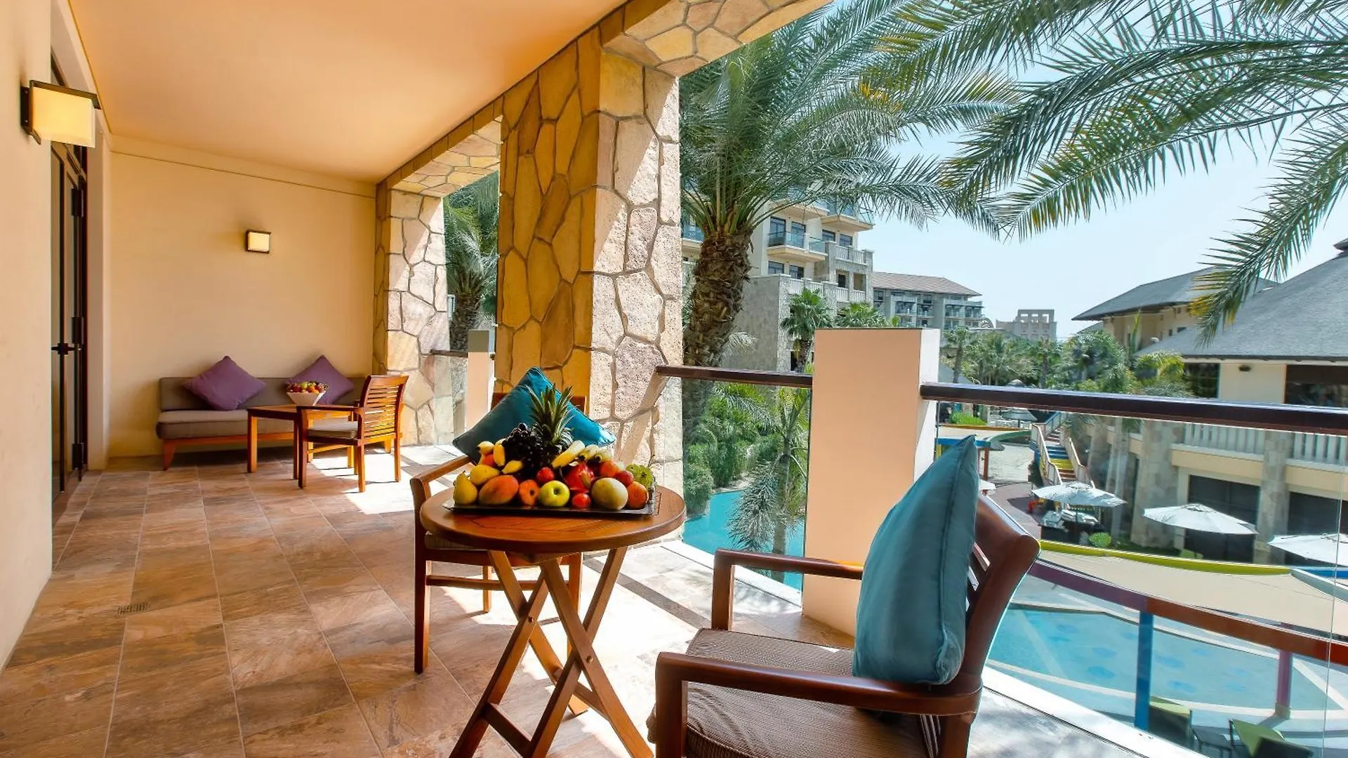 Sofitel Dubai The Palm Resort & Spa