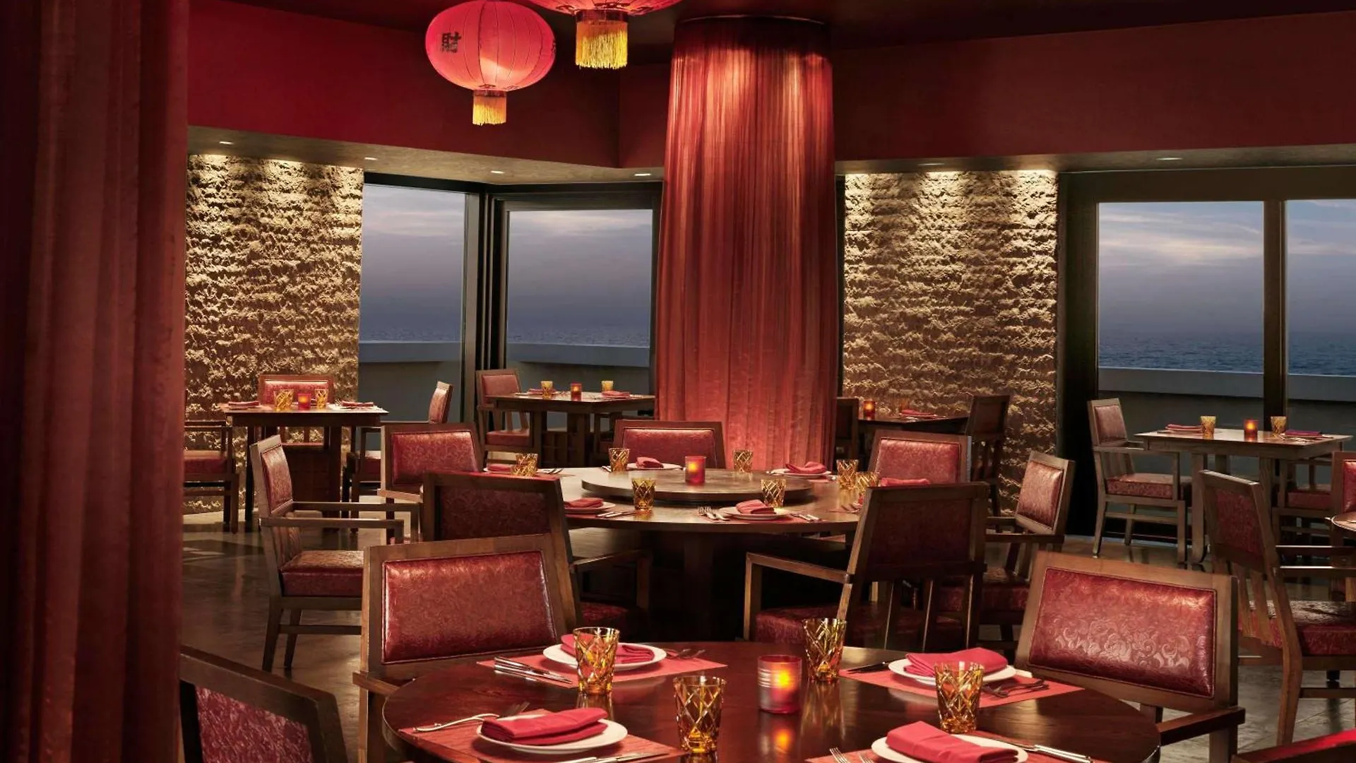 Sofitel Dubai The Palm Resort & Spa