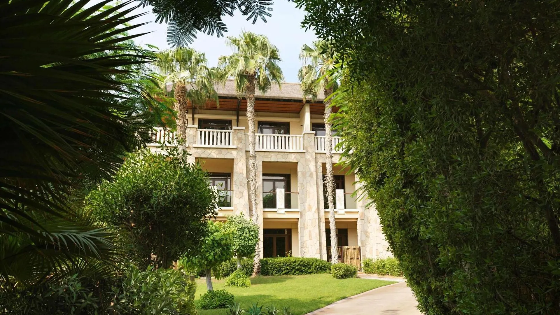 Sofitel Dubai The Palm Resort & Spa 5*,