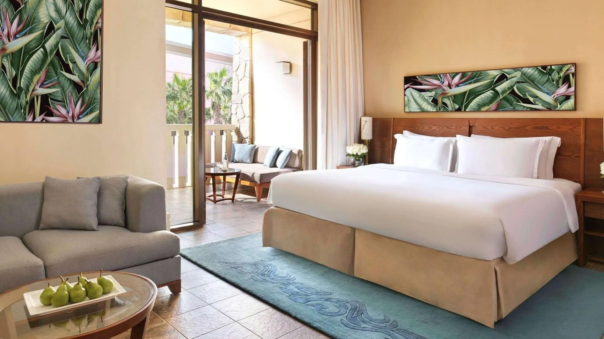 Sofitel Dubai The Palm Resort & Spa