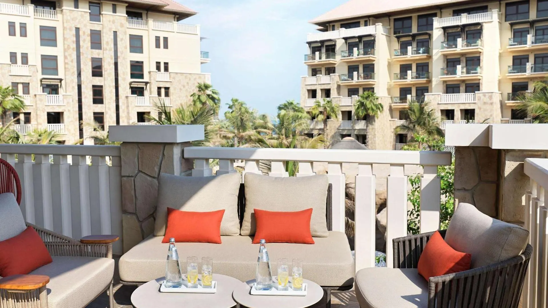 Sofitel Dubai The Palm Resort & Spa